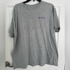Columbia mens graphic T-shirt xxl